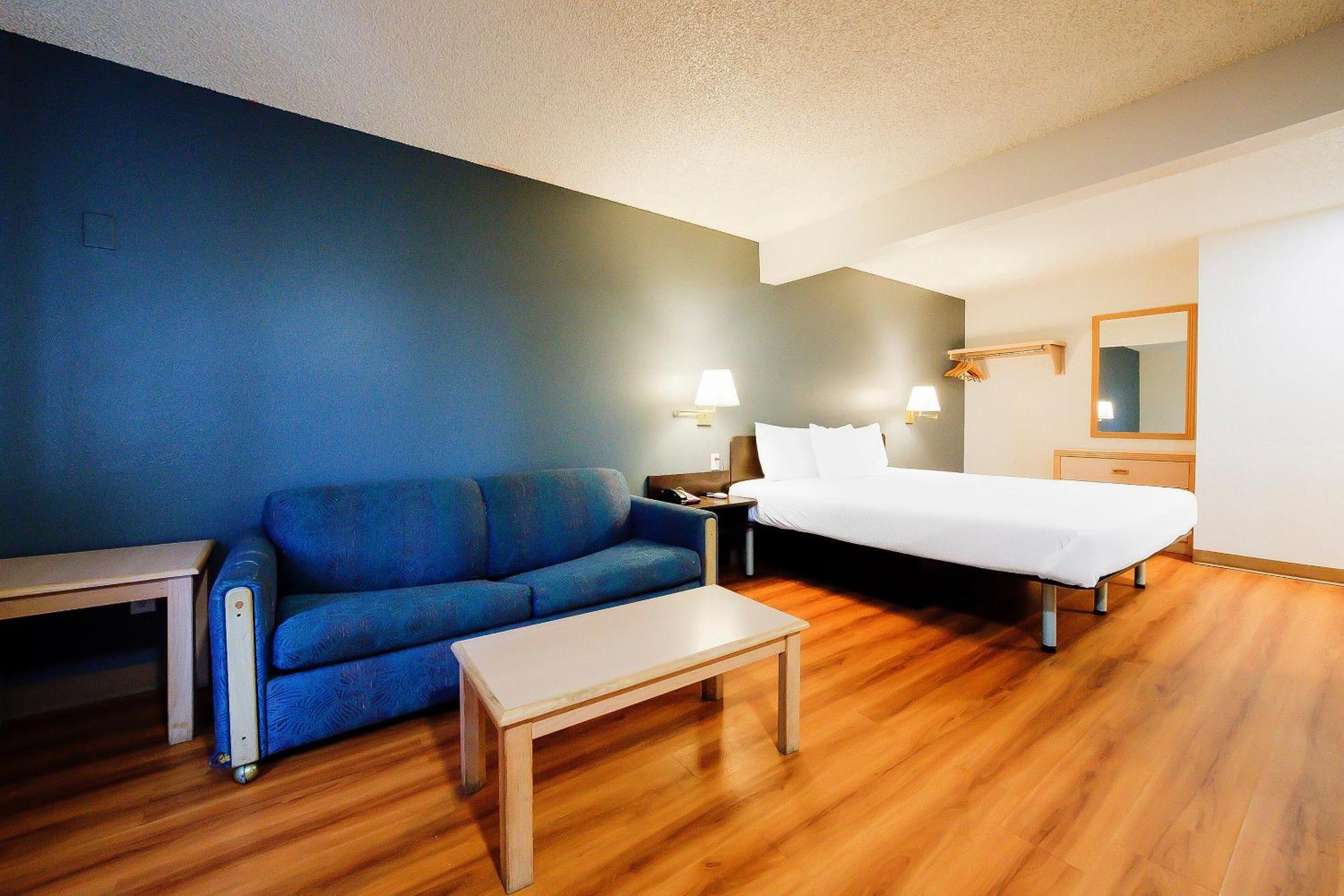 Oyo Hotel Hermiston Or, Downtown Exterior photo